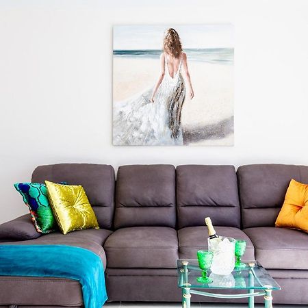 Esmeralda. Lovely And New Apartment Right By The Ocean! كالاو سالفاجي المظهر الخارجي الصورة