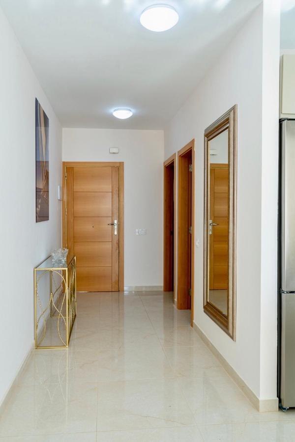 Esmeralda. Lovely And New Apartment Right By The Ocean! كالاو سالفاجي المظهر الخارجي الصورة